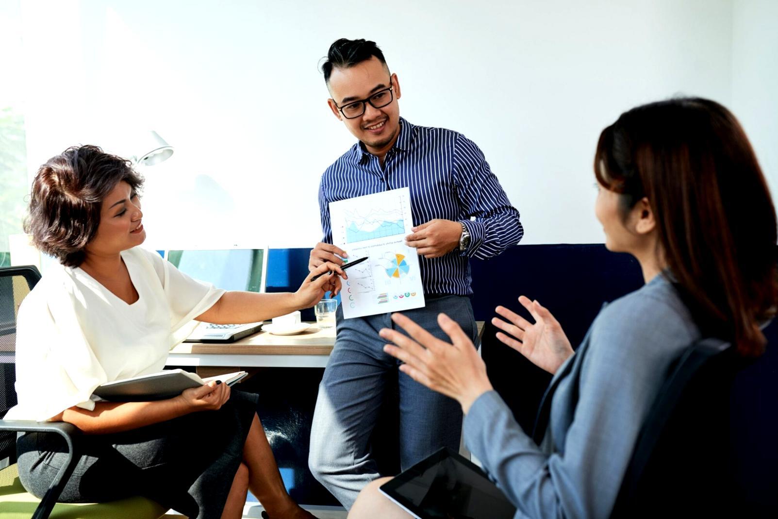 Espacio de trabajo colaborativo donde analizamos datos financieros con empresas argentinas